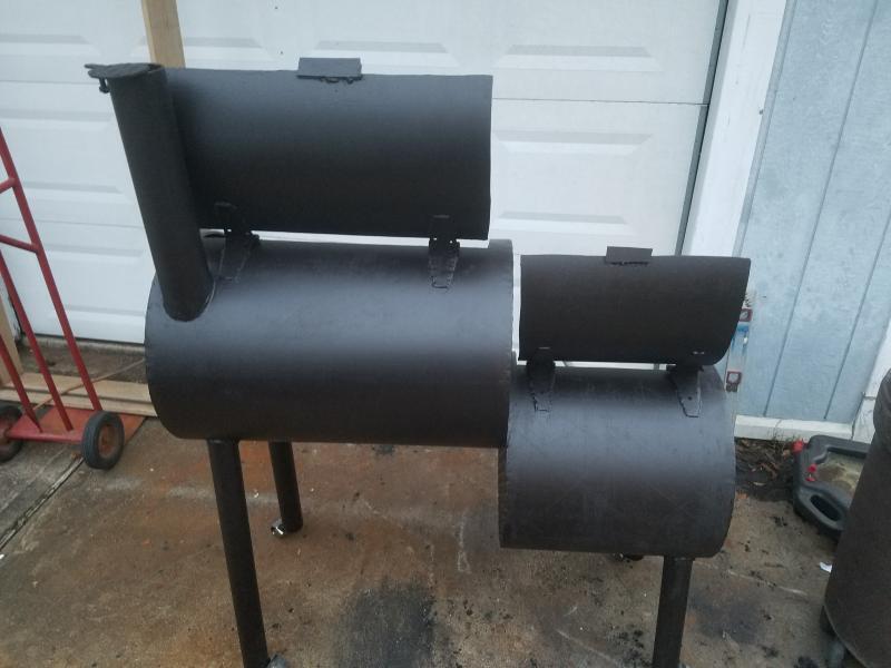 Lyfe Tyme Single Lid Vertical Smoker with Firebox - Shop Grills & Smokers  at H-E-B