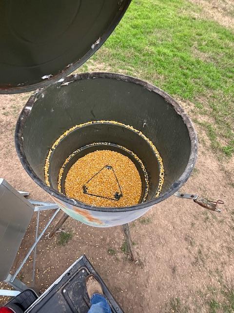 Deer feeder for sale - Texas Hunting Forum